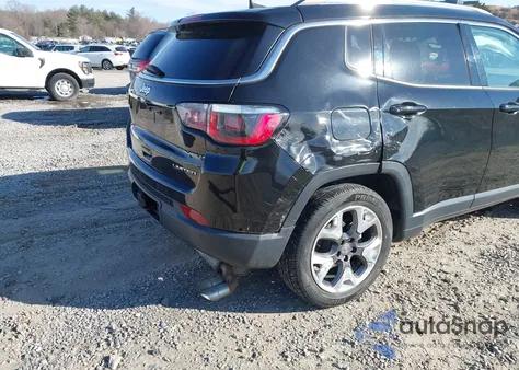 2018 Jeep Compass Limited Fwd из США, поврежденный, VIN 3C4NJCCB2JT122042